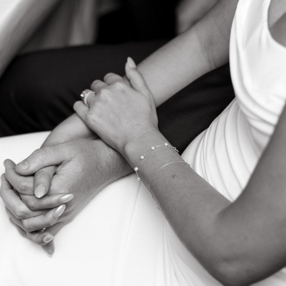 Delicate Pearl Bracelet