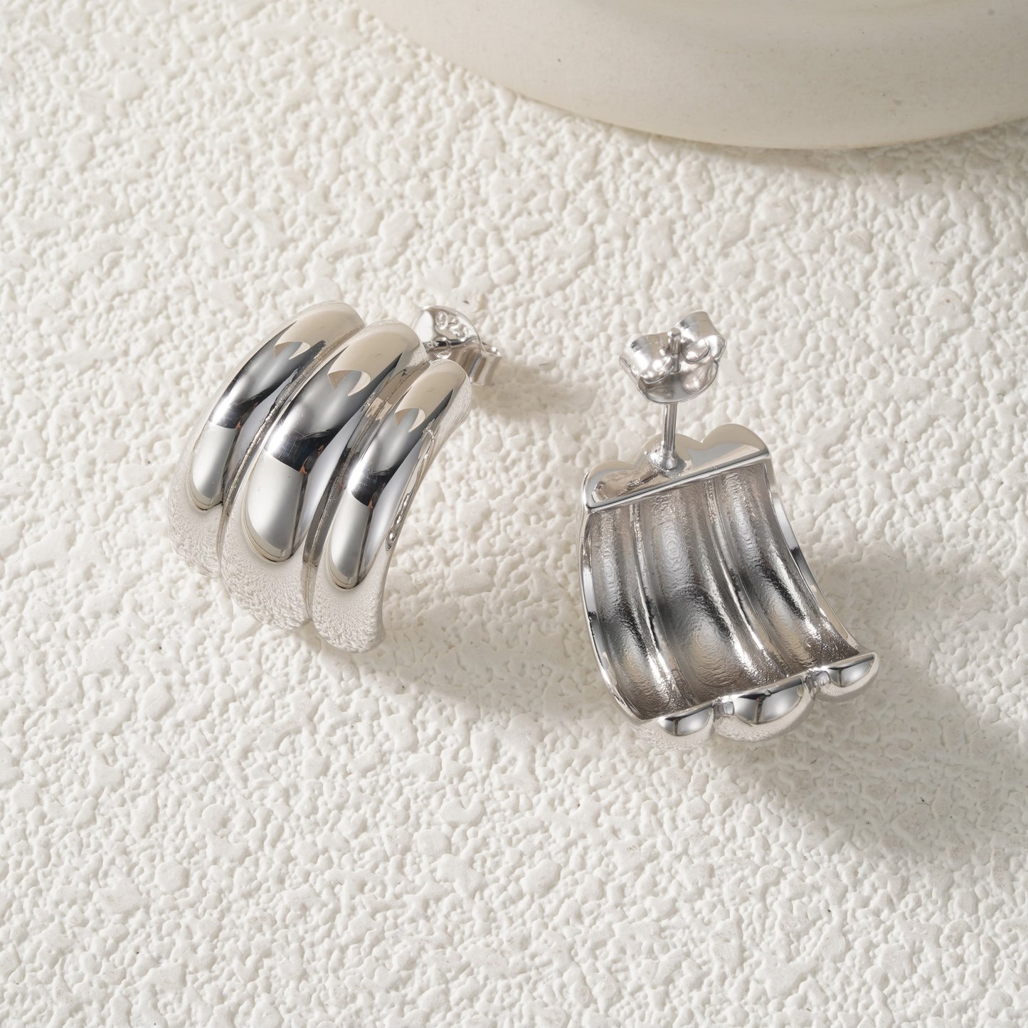 Triple Wave Chunky Studs