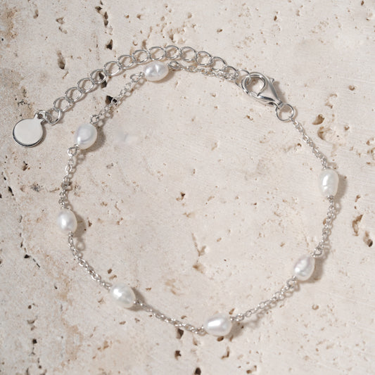 Delicate Freshwater Pearl Bracelet