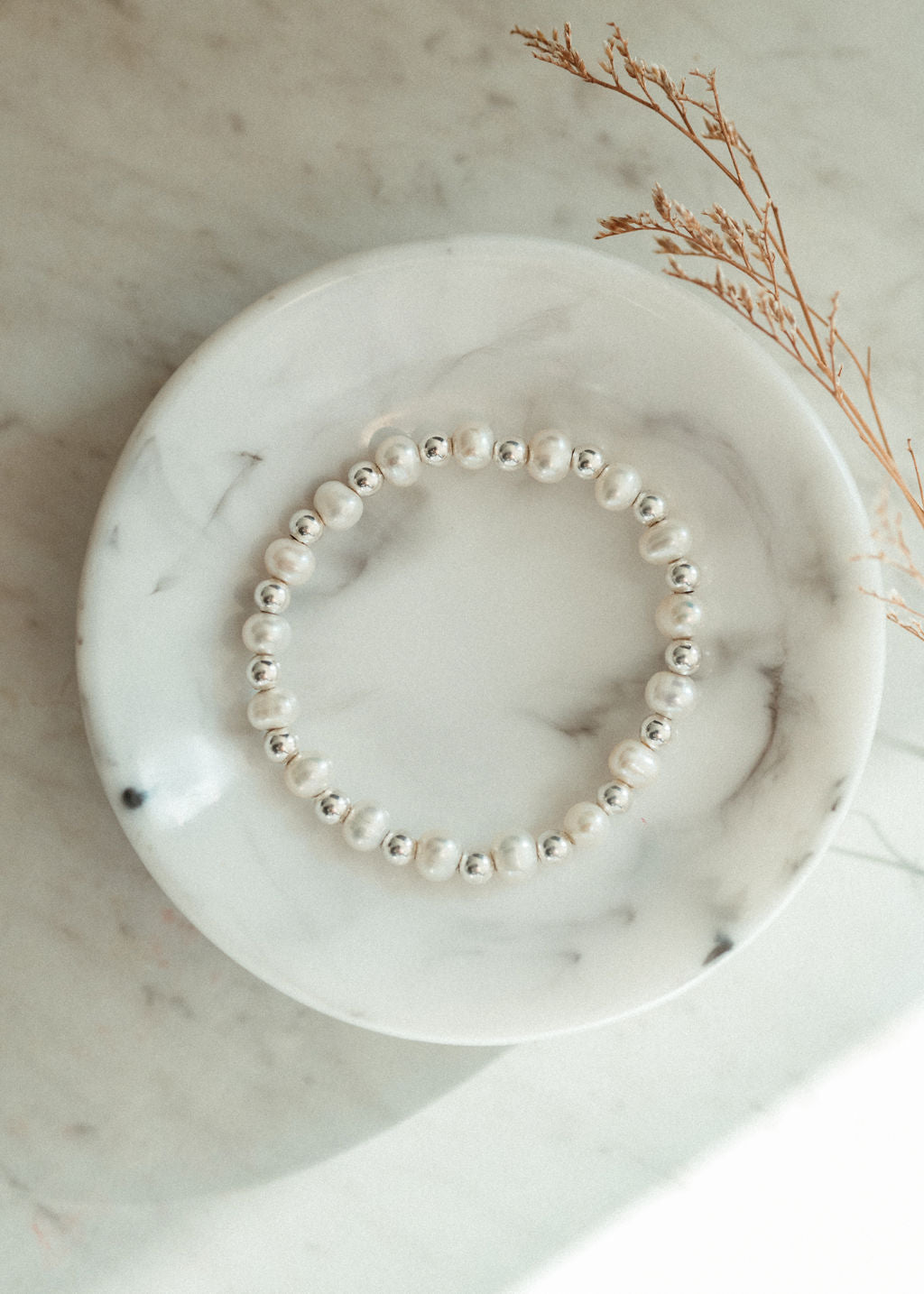 Severn Alternating Pearl Bracelet