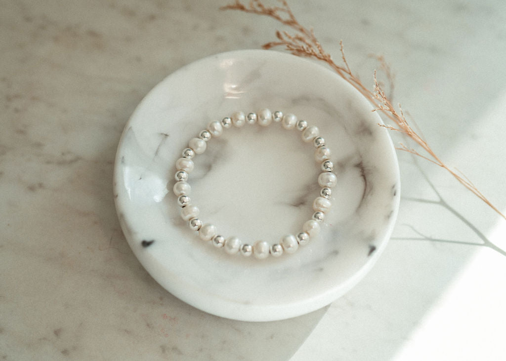 Severn Alternating Pearl Bracelet
