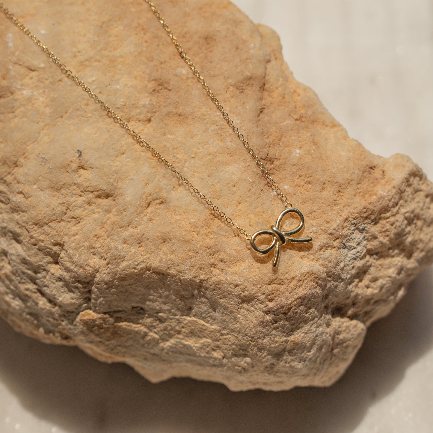 Bow Necklace