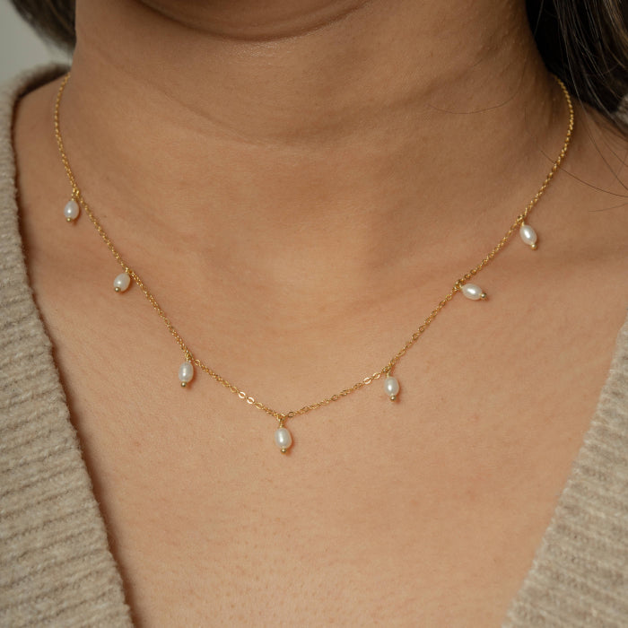 Delicate Drop Pearl Necklace